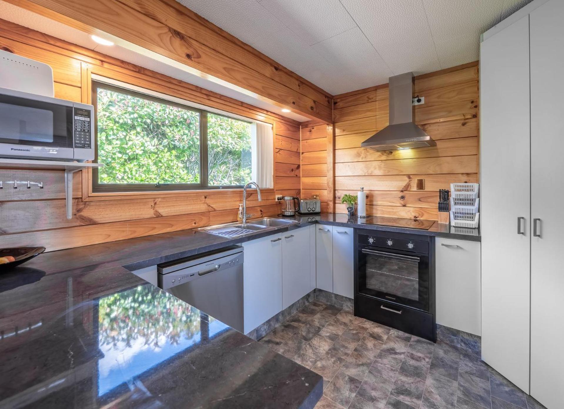 Sea Breeze Villa Mapua Eksteriør bilde